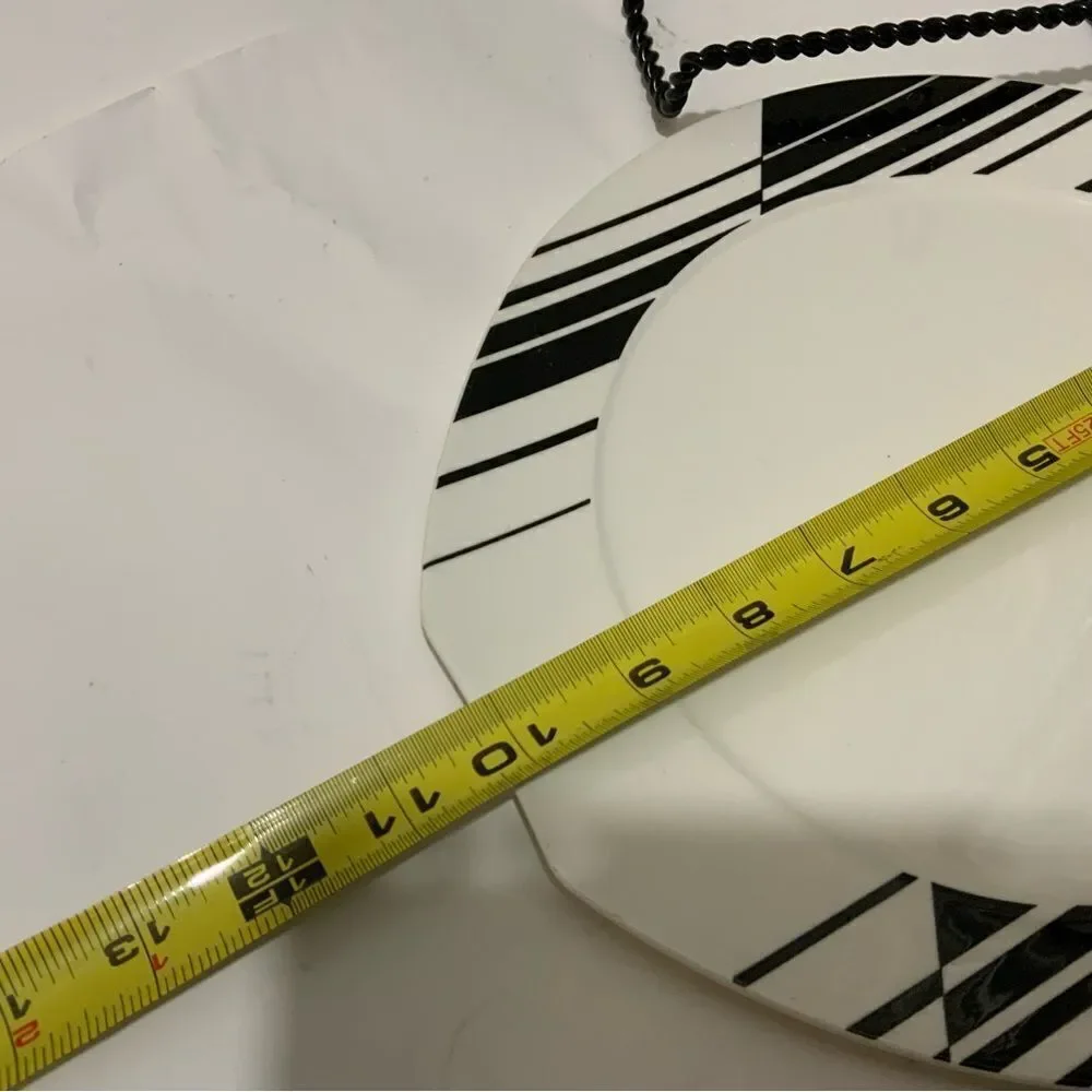 VILLEROY & BOCH LINEA black white Made in Luxembourg 10.5” B1